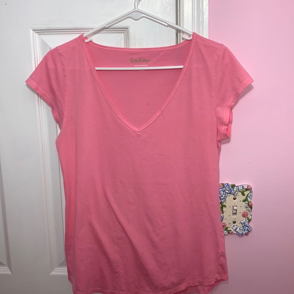 Lilly Pulitzer Pink Cotton V Neck Top - L